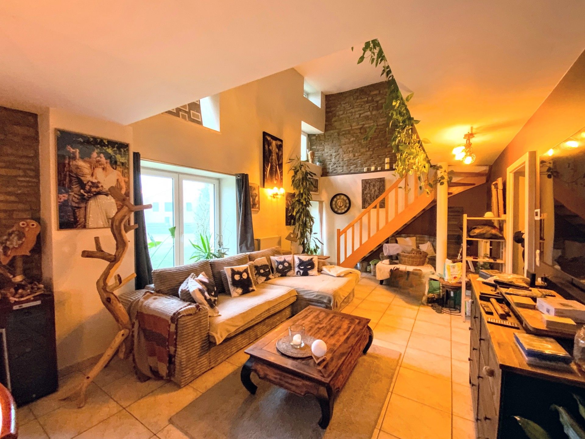 Maison 2 ch., terr., gge et jardin commun.