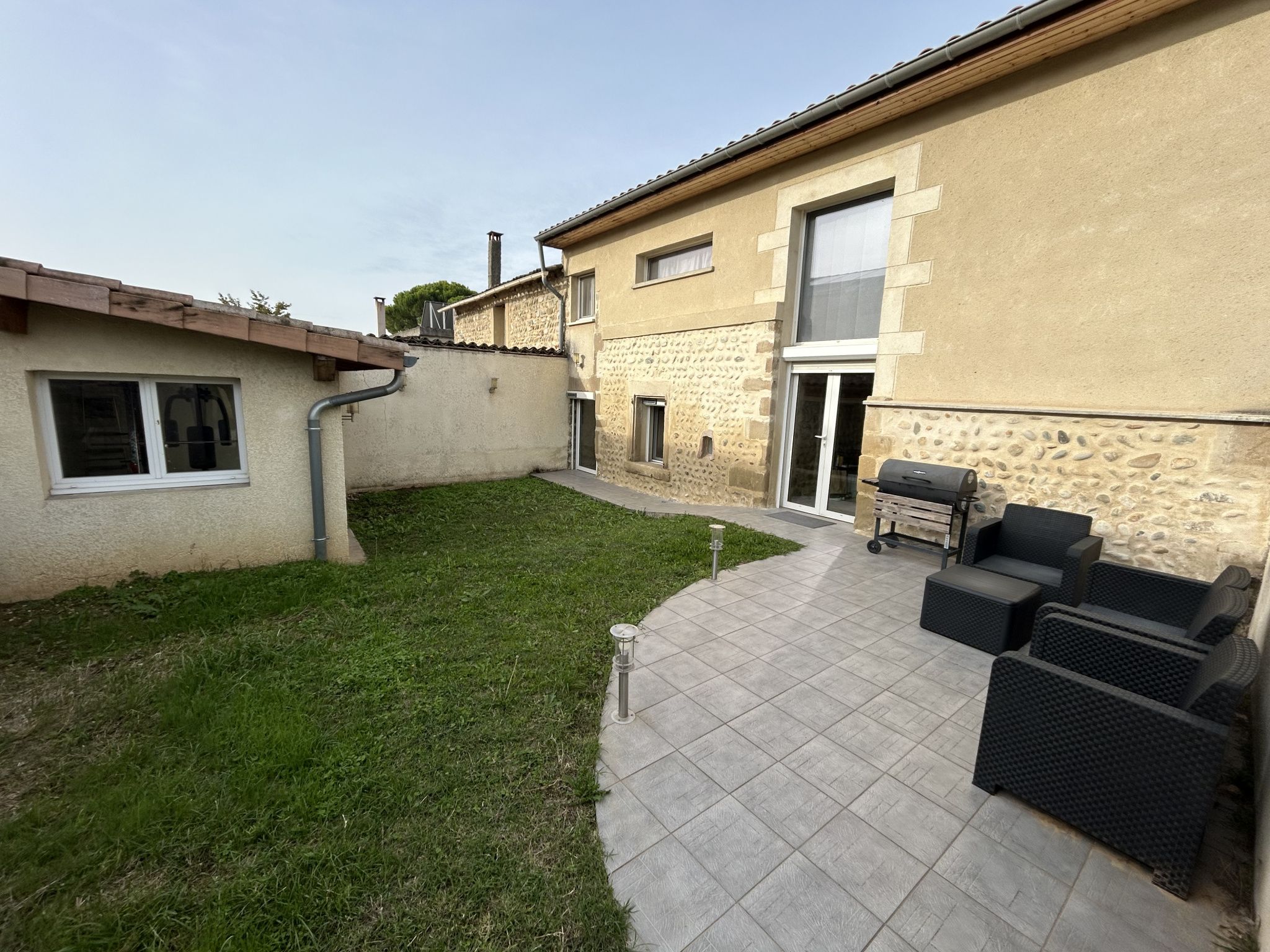 MAISON T3 105m2+ annexe, Pont de l'Isére.