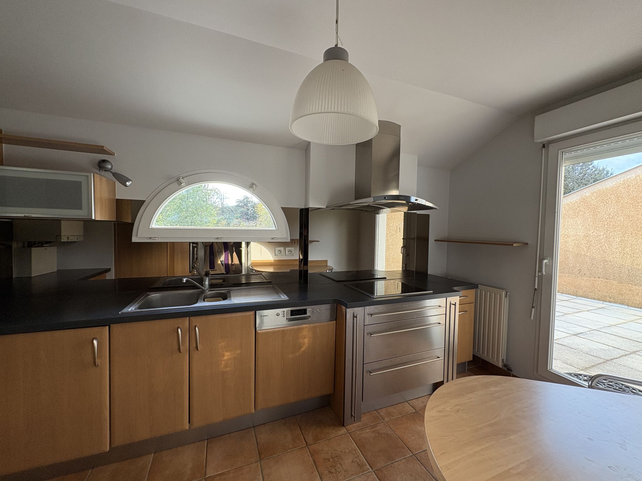 Proche maurice Faure Appartement de standing avec terrasse