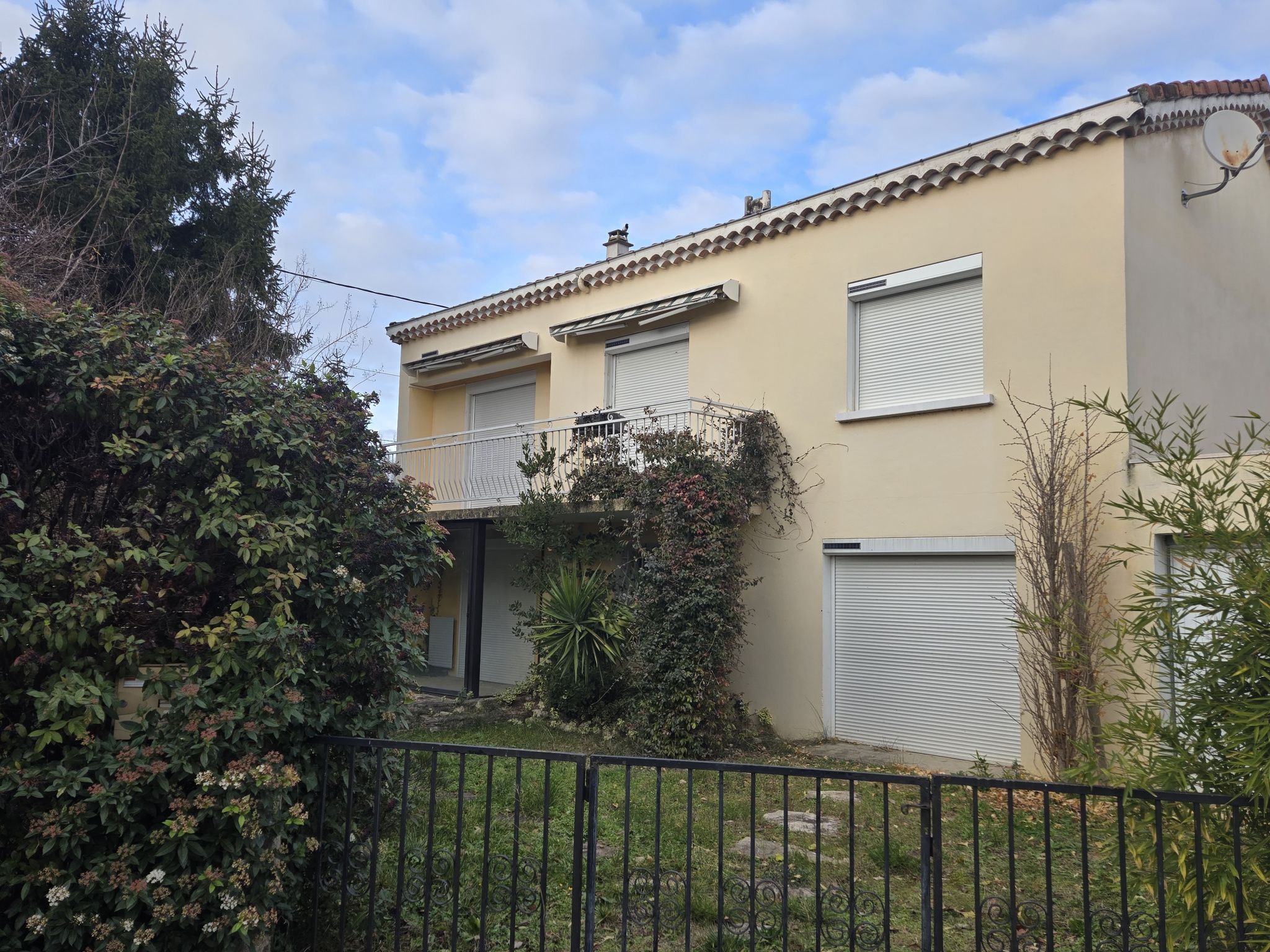 Maison d'env. 150 M2 au calme sur 2 niveaux