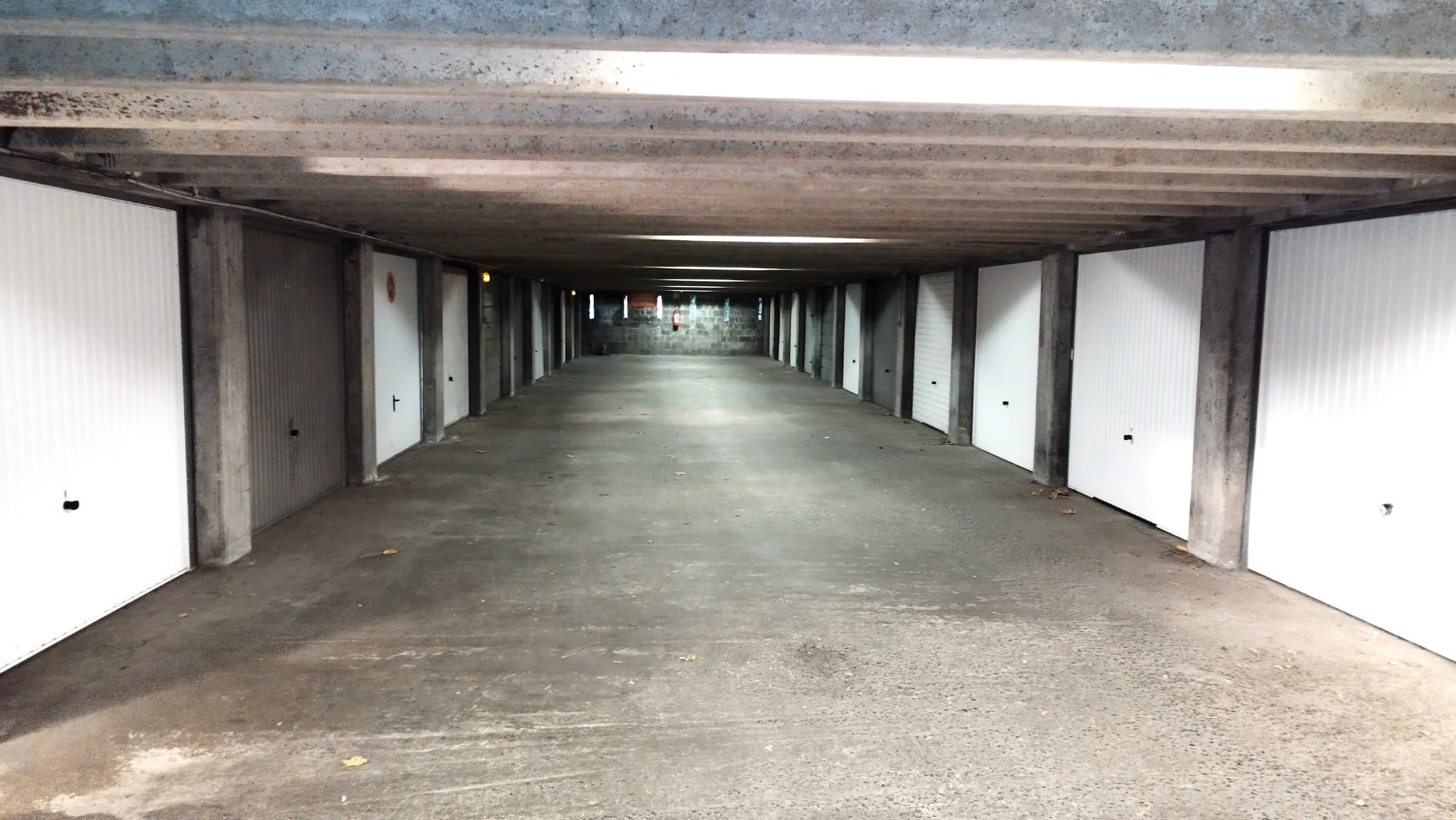 BOX DE STATIONNEMENT WATTIGNIES - Photo 1